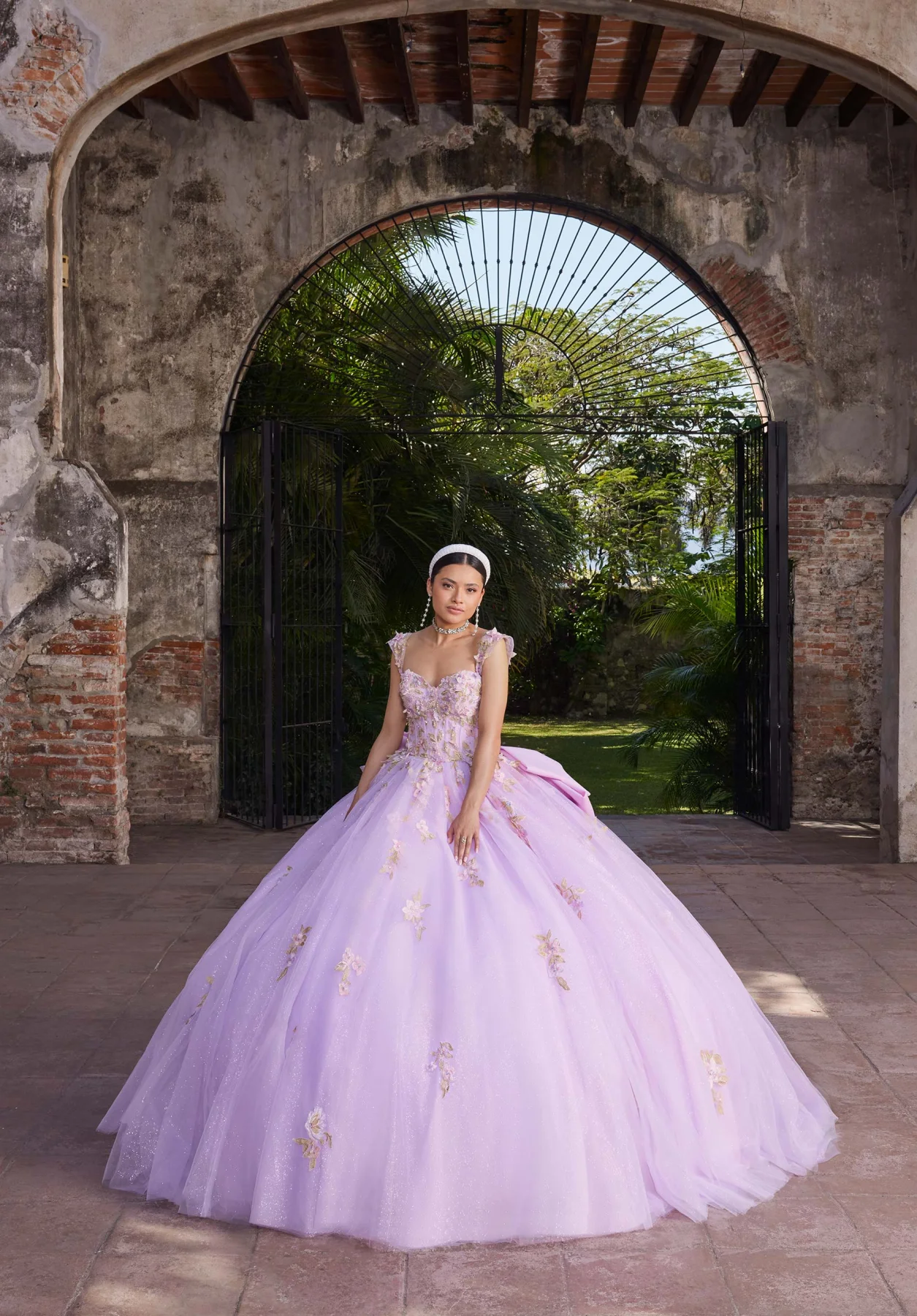 Dress AMINITA Quinceañera Dress